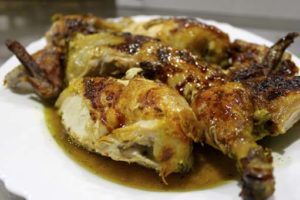 Pollo asado en local